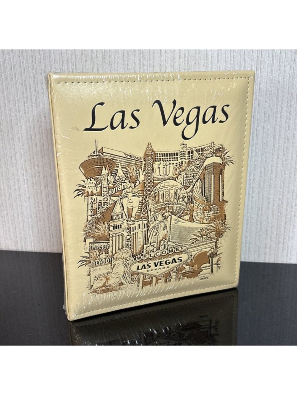 Las Vegas Vacation Photo Album Vintage Casinos Landmarks Faux Leather 4x6 Photos